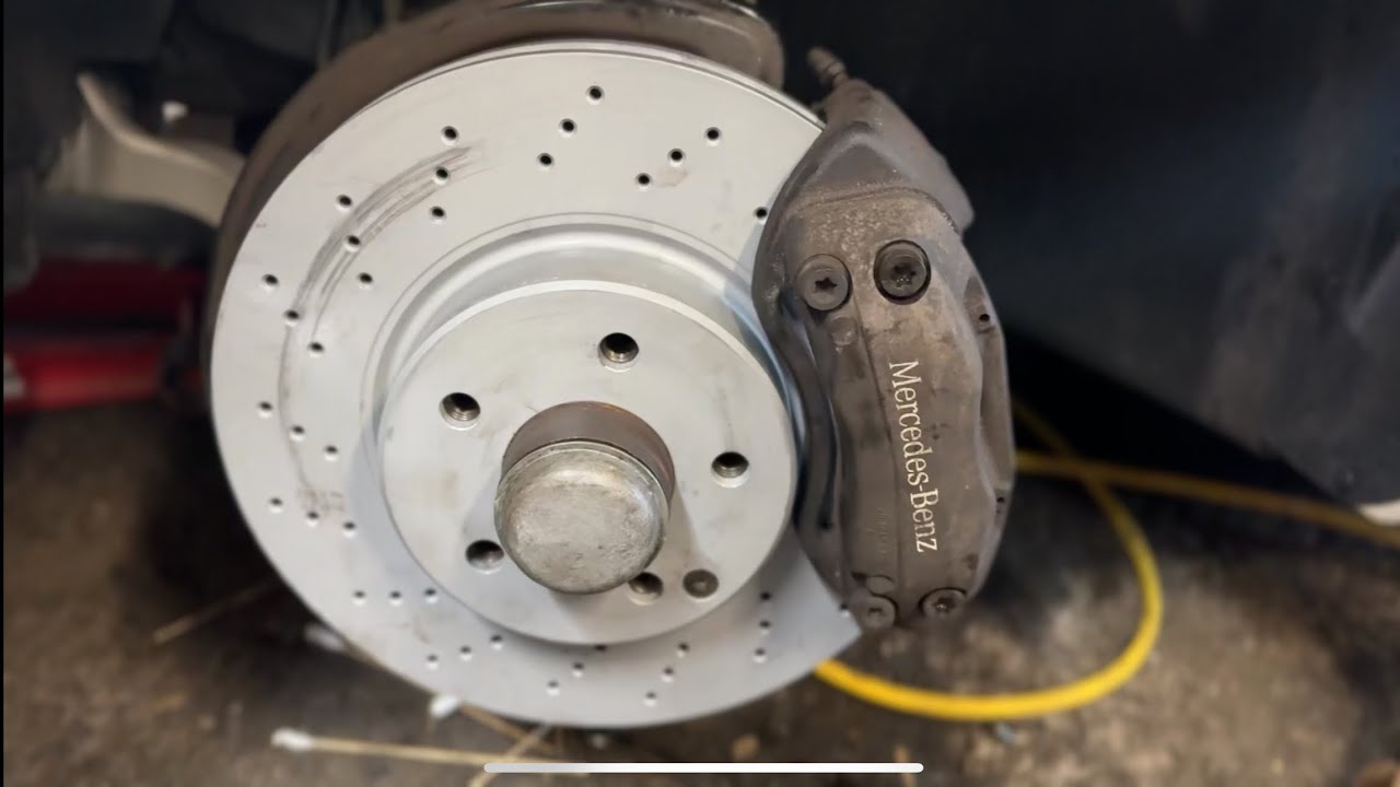 How to upgrade your w211 e320 cdi brakes for cheap. 4 piston caliper