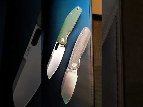 Yay knives in my pocket!