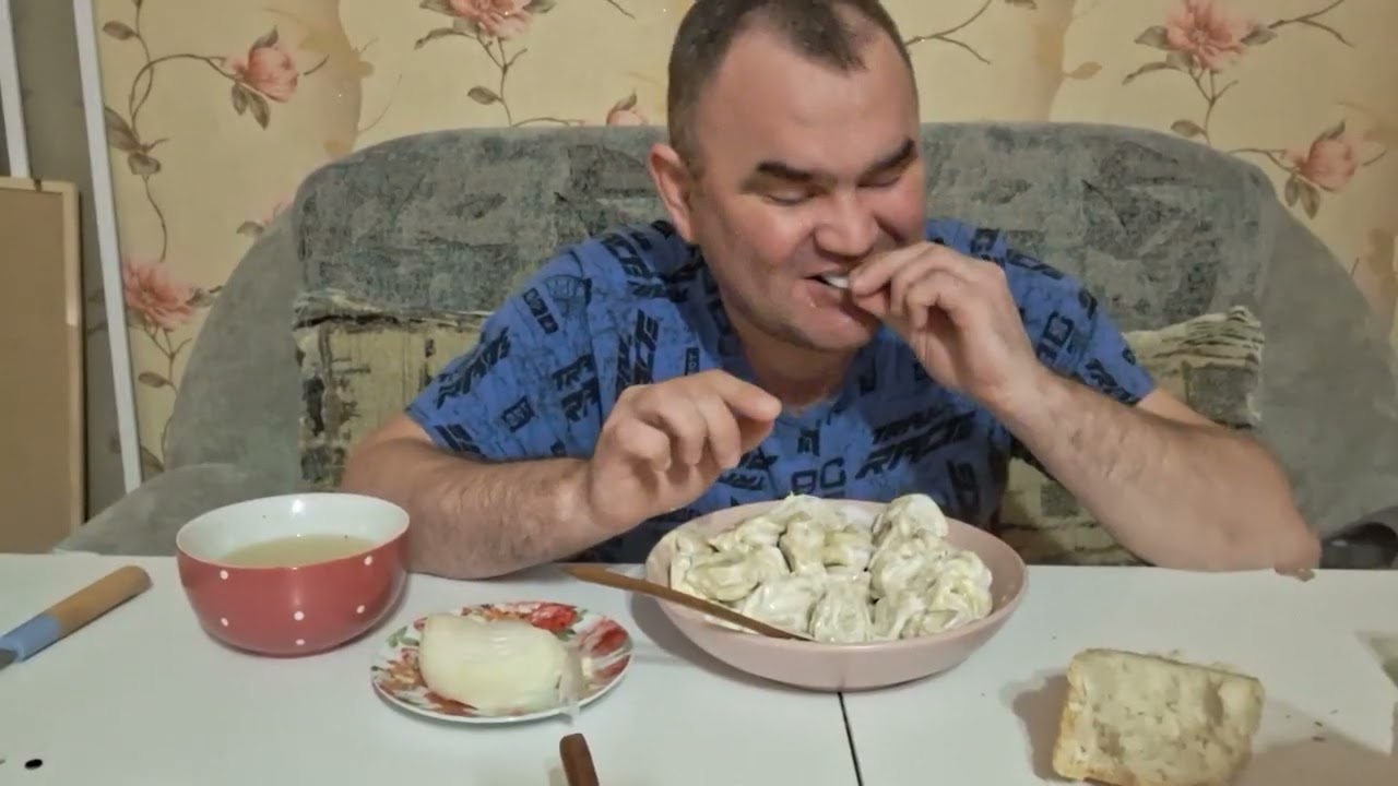 С МЕЖДУНАРОДНЫМ ЖЕНСКИМ ДНЕМ МИЛЫХ ДАМ