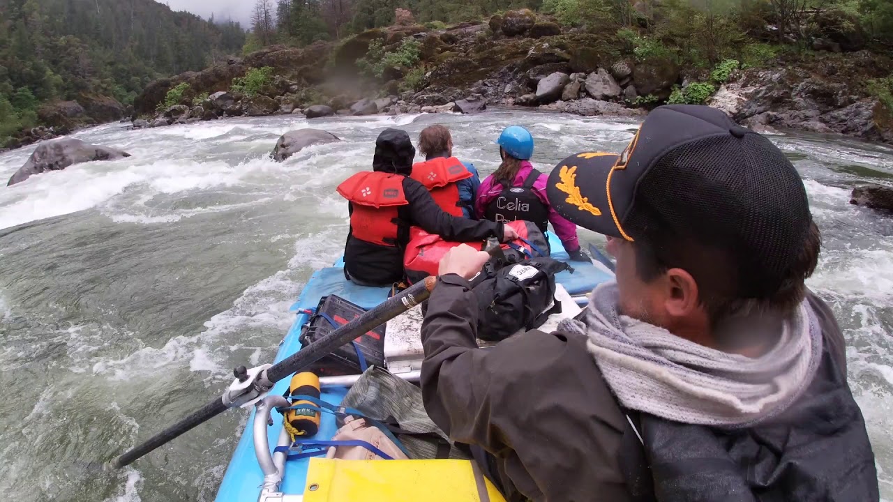 Rowing Blossom  Bar Rapid at 4500 cfs