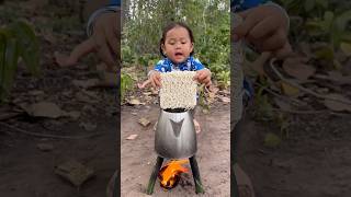 Survival Skills: Single mom show SMART ideas and USEFUL with noodles in forest #camping #bushcraft