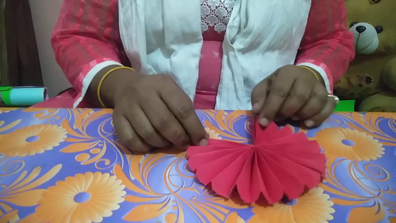 Class LKG paper flower making by Mamta Srivastava YouTube
