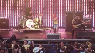 "Decode" - Paramore (live from KROQ Weenie Roast 2010).