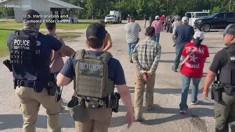 ‘Midway Blitz’ as President Trump sends ICE agents to Chicago for immigration crackdown