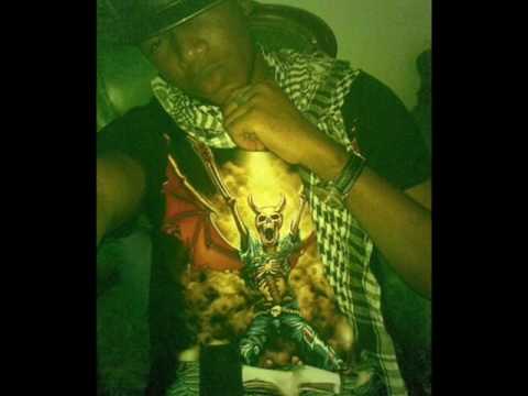 B.i.r , Efizee & Nifty Da Saurus - Click Click Boom.wmv