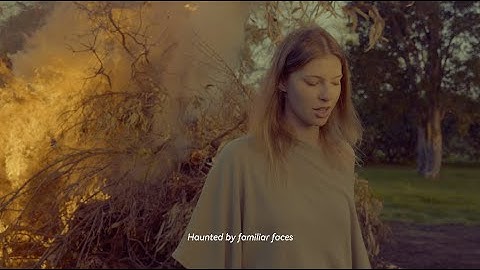 Lara Anderson - Traces (Official Lyric Video)