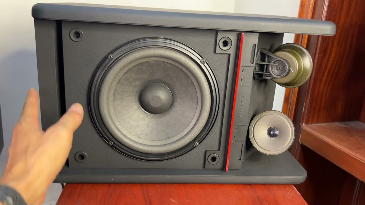 BOSE 301 AV MONITOR Red Line Speakers & JARGUAR PA-203N Amplifier