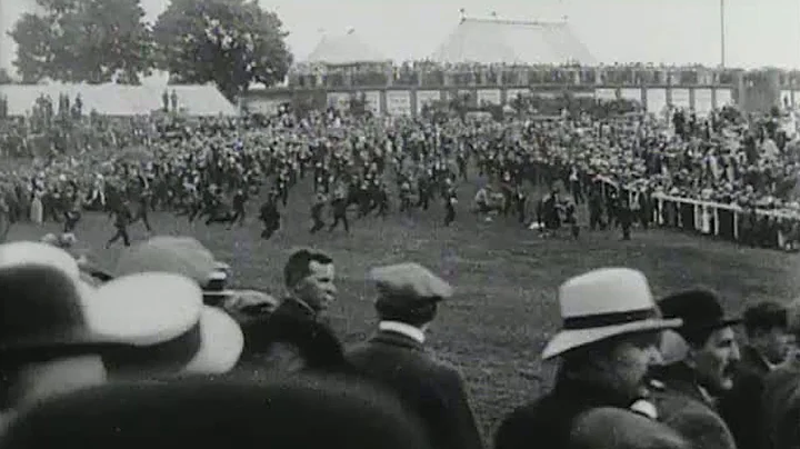 The Derby (1913) - Emily Davison trampled by King'...