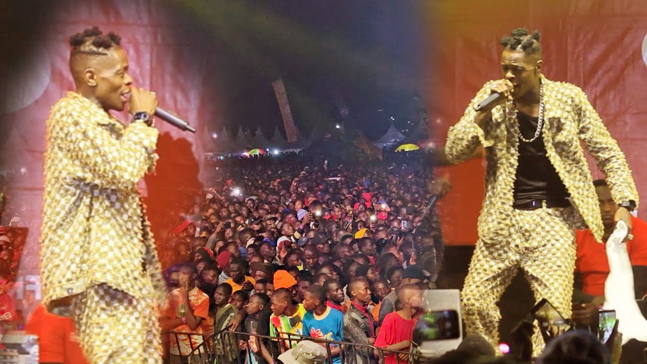 African finest Jose Chameleone full performance  @Ekiguturo of Boona Fm Rukungiri