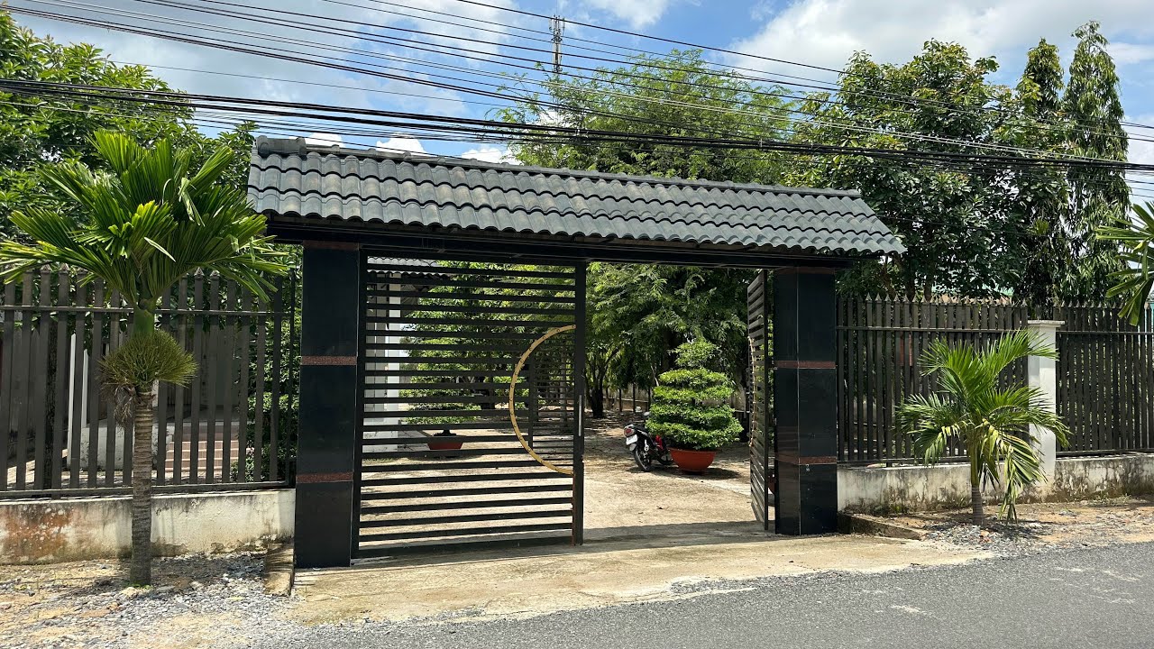 Tập406:Đường nhựa HL7-Thủ Thừa-Long An.3213,4m2(20x80 nở hậu)có 625m2 thổ-Tường rào cổng,Giá 9,8tỷ