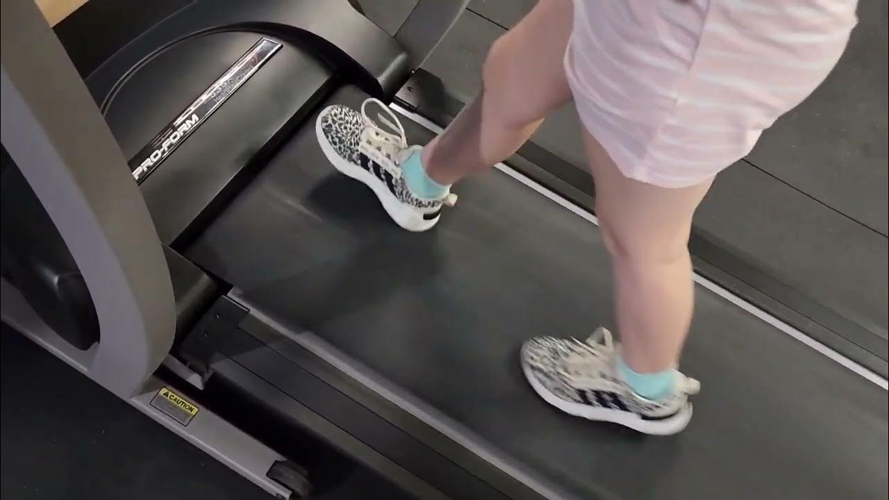 Pro-Form Treadmill Demo 535x Sales Video - YouTube