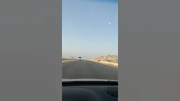 مجانين طريق الصحراوي القاهرة سوهاج 220 كليو في الساعة 