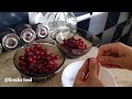 Вишня останется без косточки за считанные секунды / Cherry will be pitted in seconds