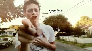 Enrique Iglesias's Hero in American Sign Language [Sean Berdy]