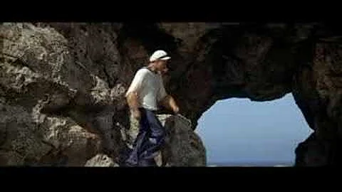 Popeye - I'm Popeye the Sailor Man - Robin William...