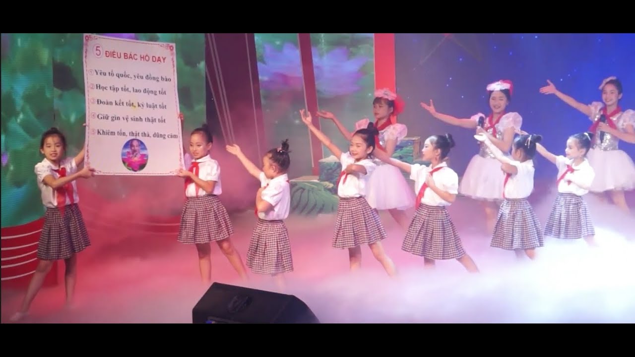 Những lá cờ em yêu I Tốp ca Nhà Thiếu nhi Thái Nguyên - youtube