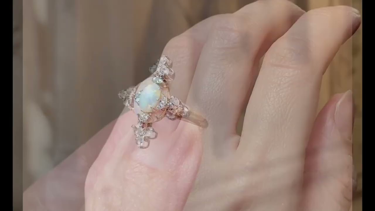 Antique Gallery Soleil アンティークジュエリー / オパール