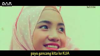 Adek berjilbab ungu versi video   lagu yang sedang viral  !!