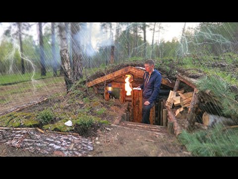 ALEX WILD dugout life: THUNDERSTORM and RAIN caught me in a LOG CABIN. Part 28
