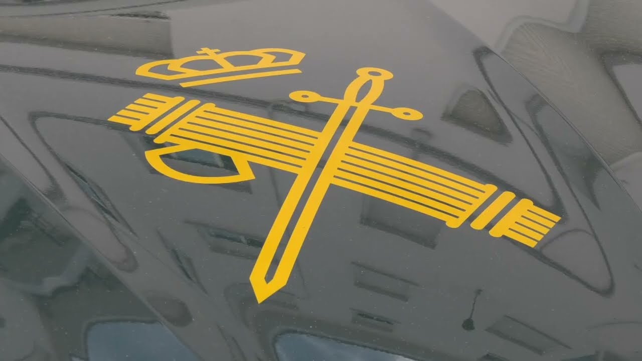 CHICLANA | LA GUARDIA CIVIL DESARTICULA EN CHICLANA UN PUNTO DE VENTA DE DROGAS