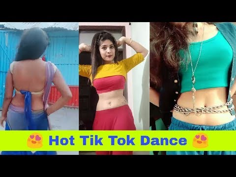 hot-girls-dance-tiktok-video-2019