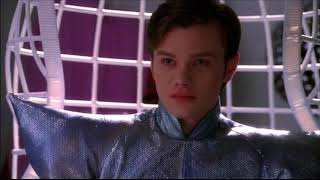Glee - Finn and Kurt Fight About A Moist Towelette 1x20
