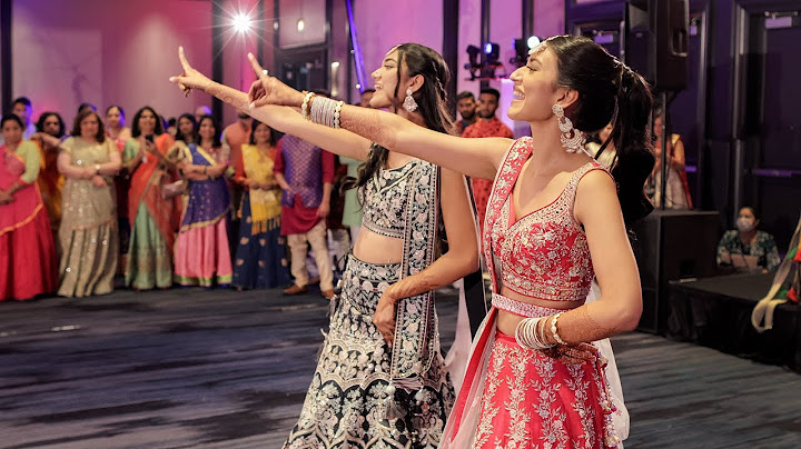 Beautiful Sangeet Dance Performance by the Bride and her Sister - Indian Wedding 4K