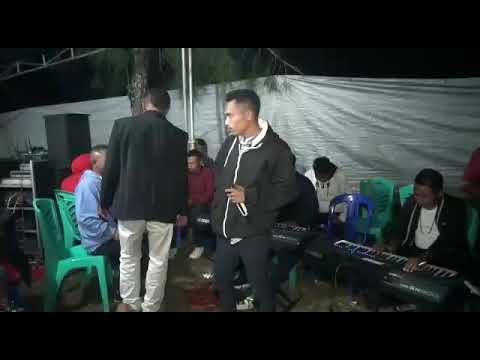 Ugen Lake Live Party di Molo Utara