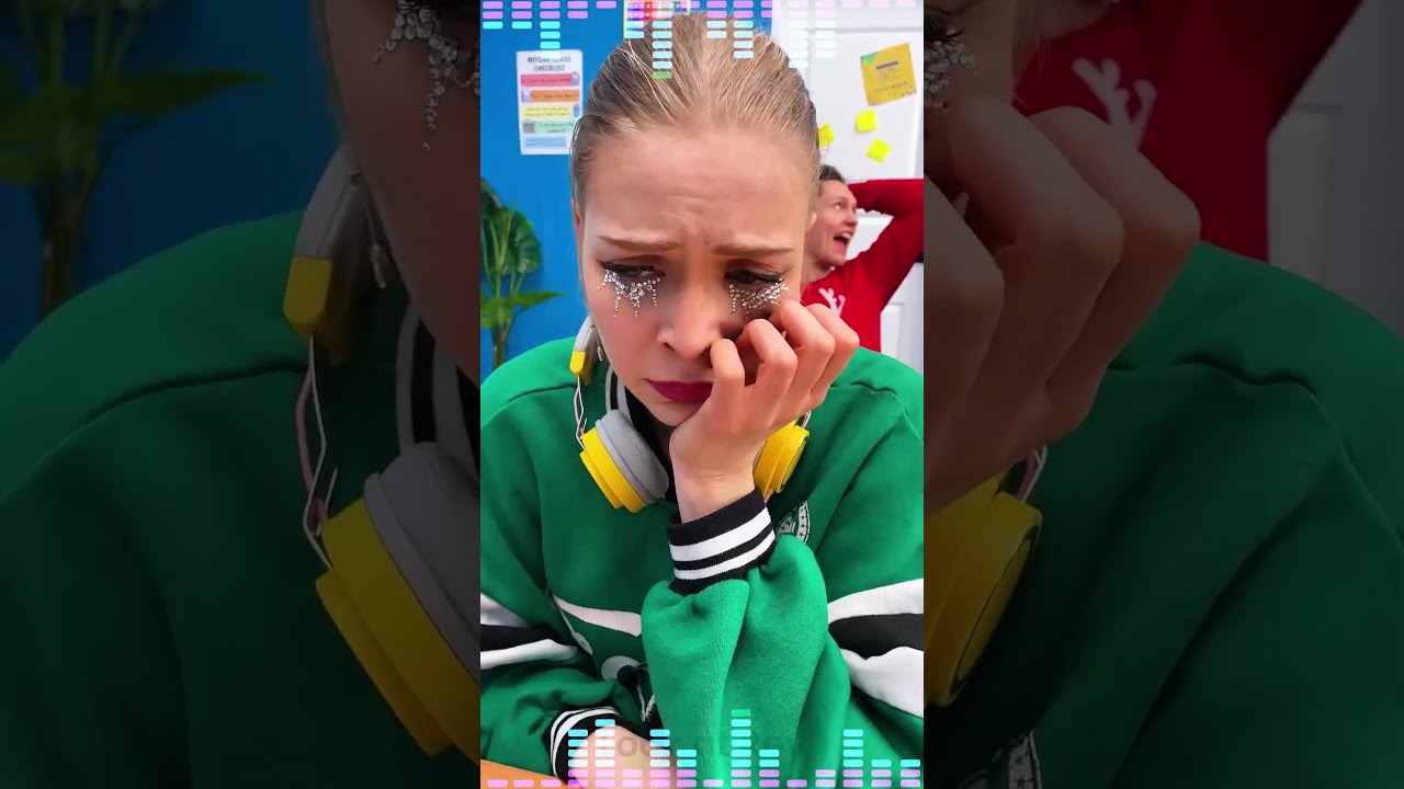 Teacher Teaches Bullies A Lesson How One Student Got The Last Laugh Funny School Suedj