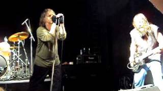 eyehategod live, london 10410