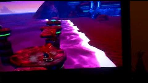 Crash Twinsanity, (Walkthrough With Commentary) Part 22/24: Evil Crash Strikes Back!