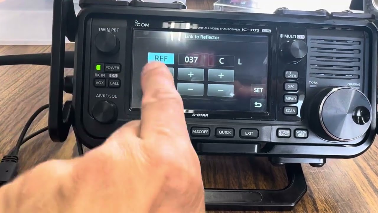 Icom IC-705 トランシーバー D-STAR対応 maxresdefault.jpg