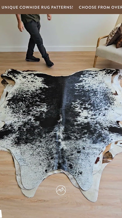 More than 1.000 Cowhides to choose! #cowhiderug #cowhides #countryfarm #cowboylife #dallas #western
