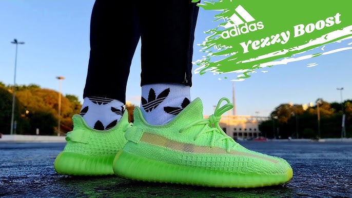 Yeezy Boost 350 V2 'Glow In The Dark' Green