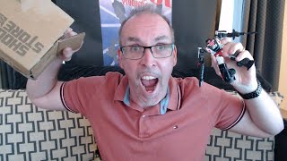 GotBot Goes Live: Hasbro Fanstream Reaction, Star Convoy, Cyberworld Skorponok and an Unboxing