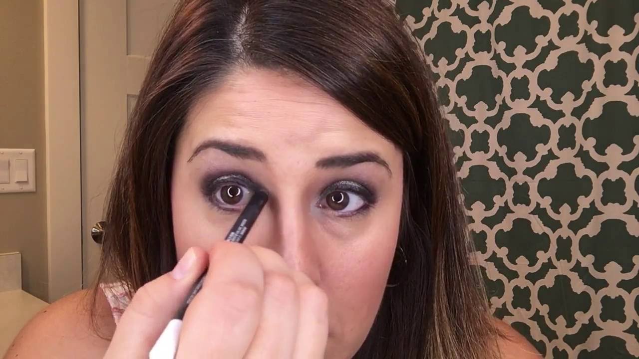 Younique Halo Eyeshadow Tutorial By TinaBee YouTube