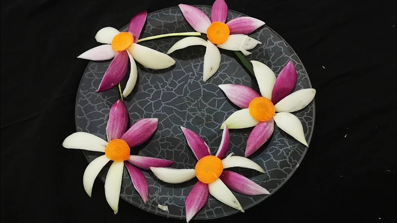Plating Design Using Spring Onions Easy onion Flowers //plate decoration //carving //Garnishing ...