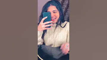 محدش يبص لحبيبي بعنيه وإلى يبص بصه هخذق عنيه 