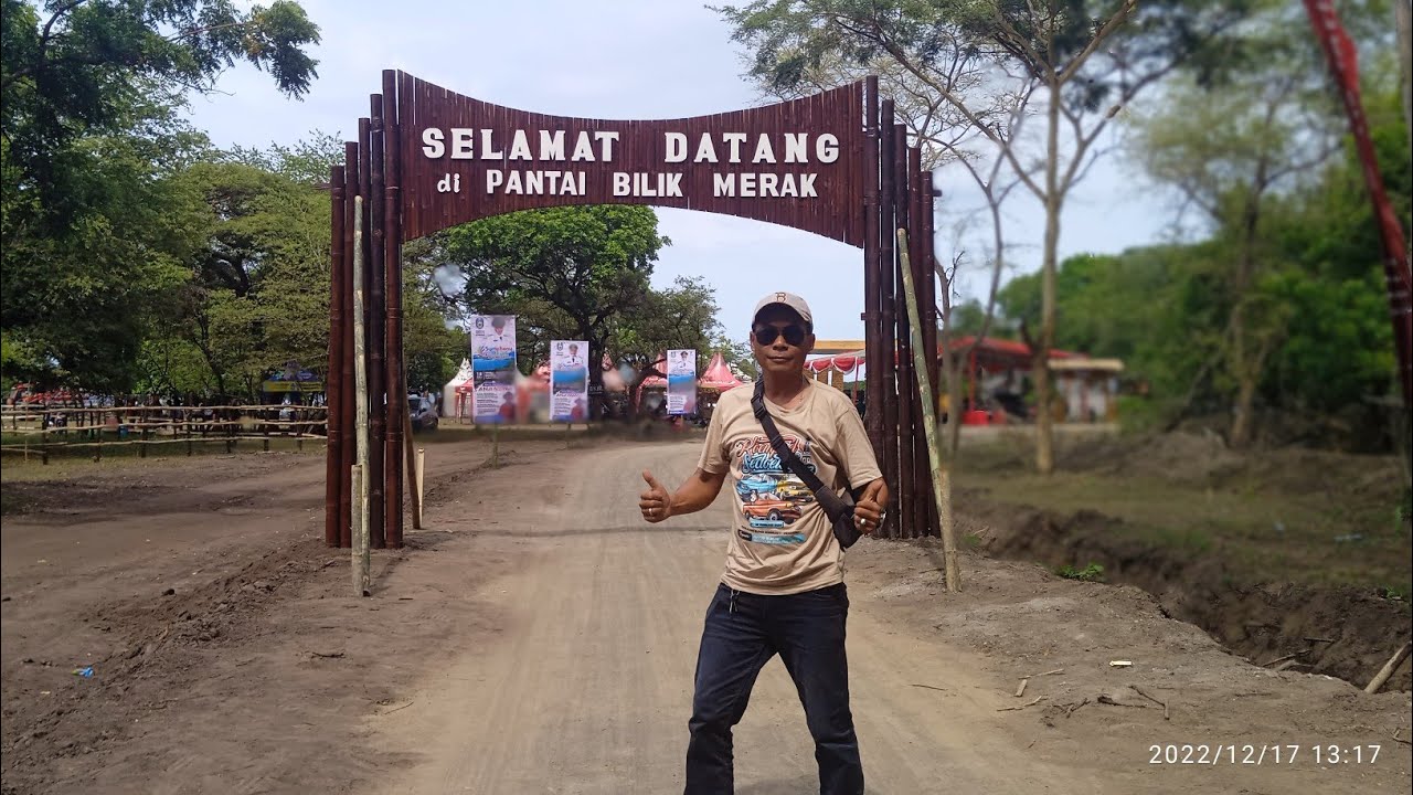 Symphony de Merak Menembus Batas Pantai Bilik Merak Situbondo