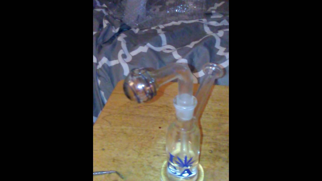How To Use An Oil Burner Bong