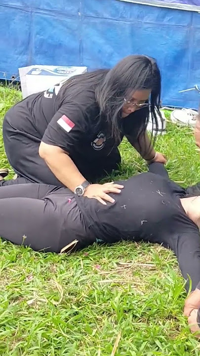 Download lagu Proses Penyembuhan Kesurupan..😱 #shorts #topengirengmagelang