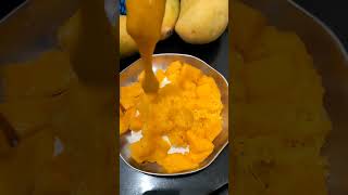 Making *Mango Dingsu* Korean Dessert  youtubeshorts shorts korea dessert mango