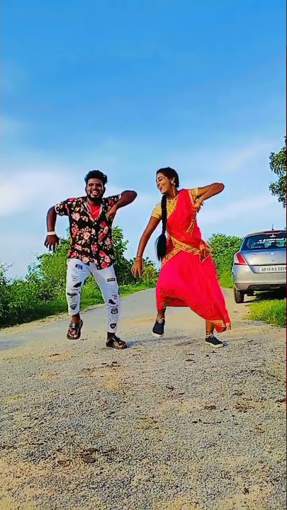 Folk Dancer Shivani Mass Dance || Telugu Folk Songs Latest || Shivani || #Shivani