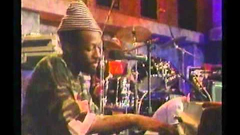 Fugees - Killing Me Softly Live (Video Soul)