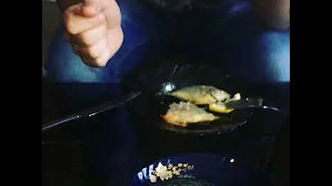 Жаренный Солнечный окунь или рыба Царек