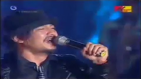 Tipe X - Selamat Jalan (Live Performance On MTV Staying Alive 2009)