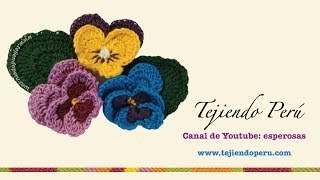 Flor Pensamiento (Pansy) tejida en crochet