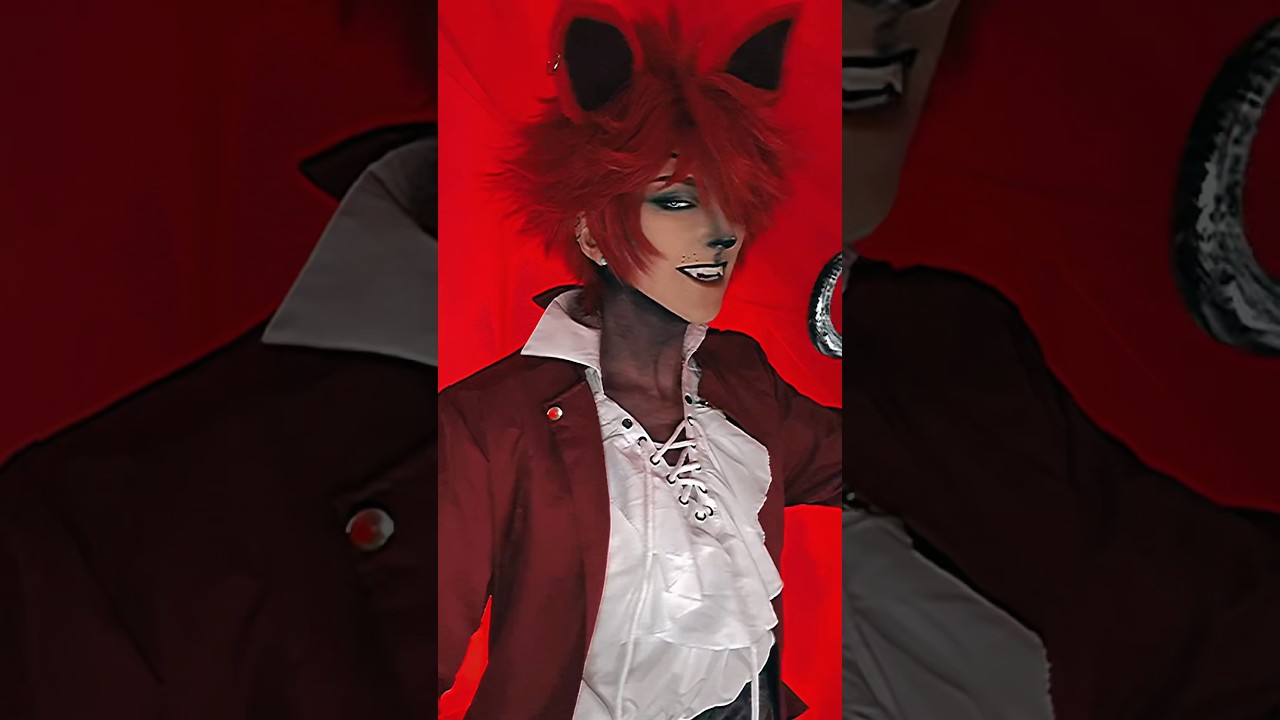 Foxy on the cameras 🦊 #fnaf #cosplay #fivenightsatfreddys