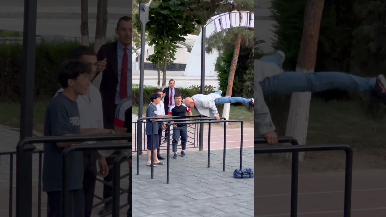 Crazy strong grandpa prank 👴🏼