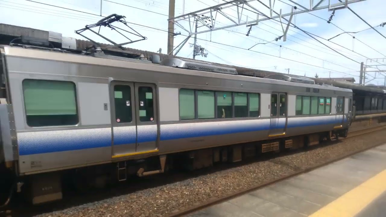 関空・紀州路快速223系2500番台リニューアル＋225系5000番台HE428(223